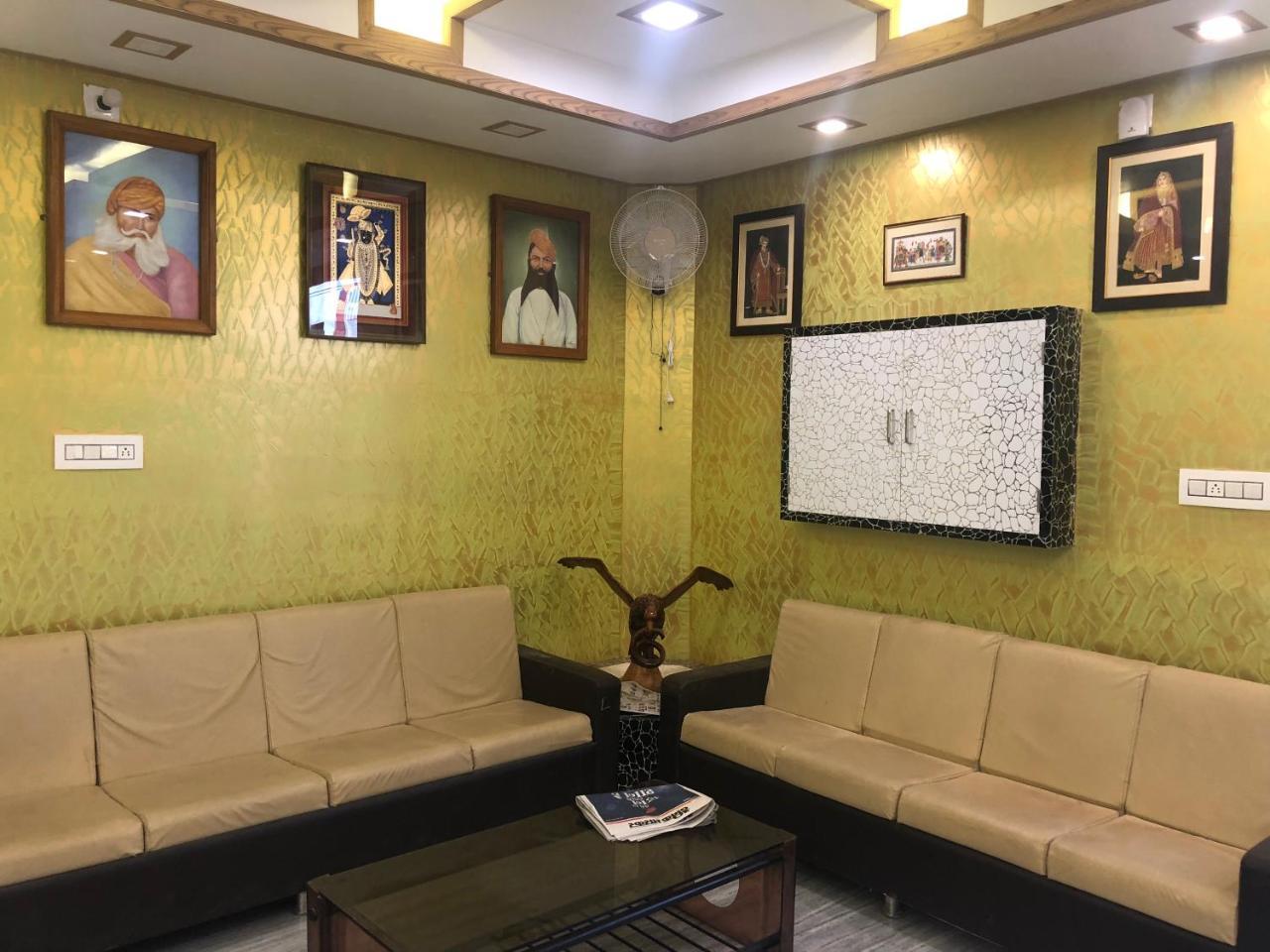 Hotel Bharat Niwas Bikaner Dış mekan fotoğraf