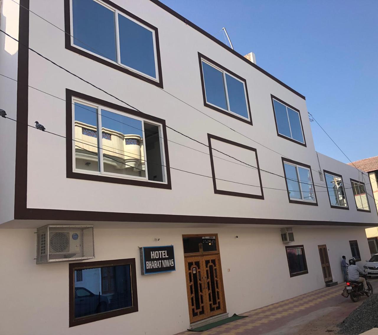 Hotel Bharat Niwas Bikaner Dış mekan fotoğraf